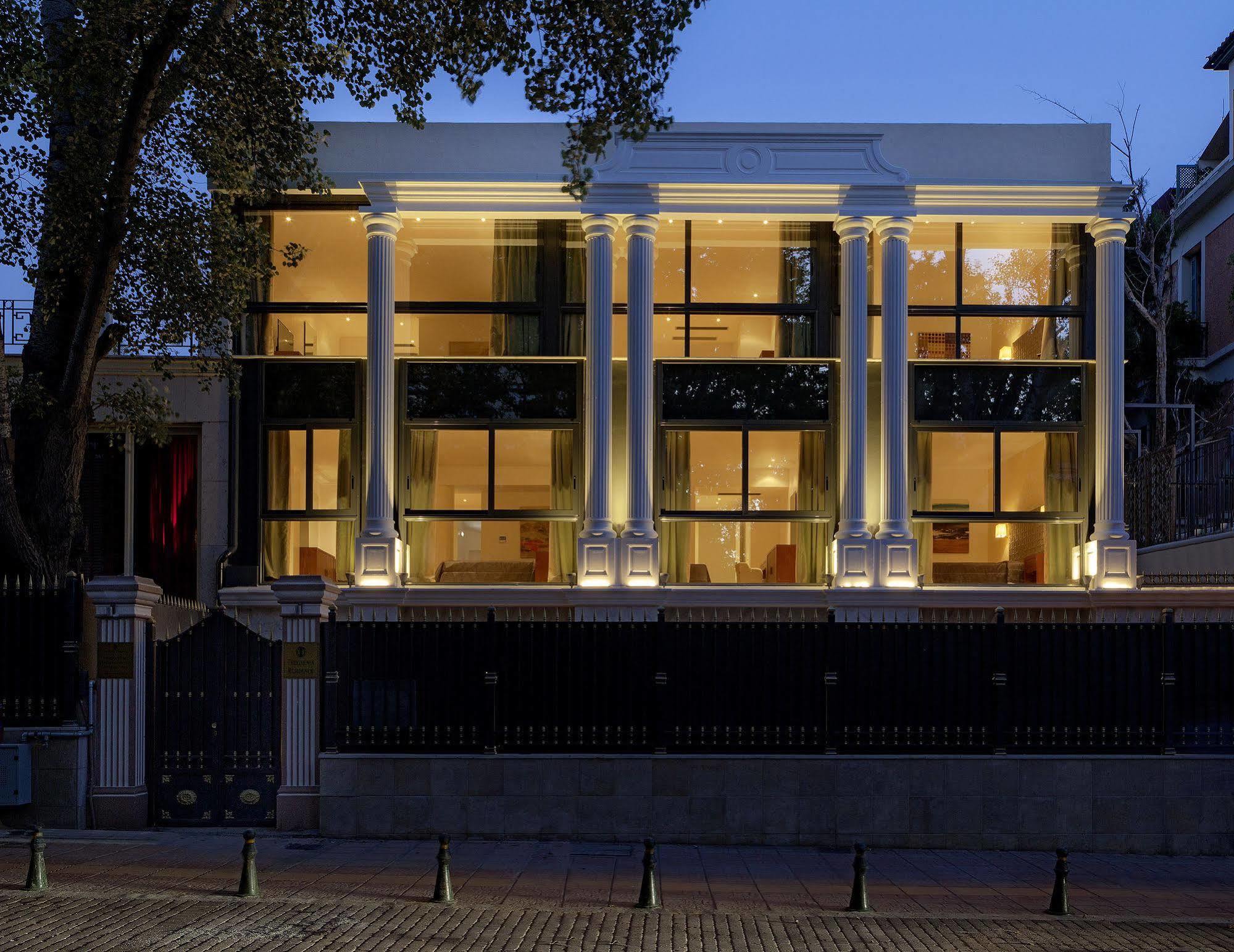 Theoxenia Residence Кифисия Екстериор снимка